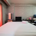 Studio Room At Sunter Park View Apartment By Travelio